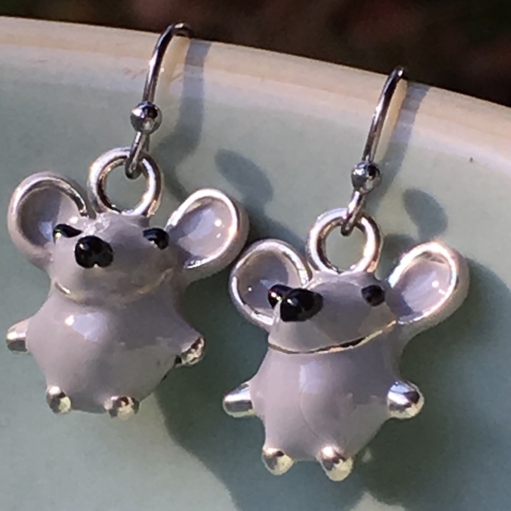 Enamel mice 🐭 smiling on your ears